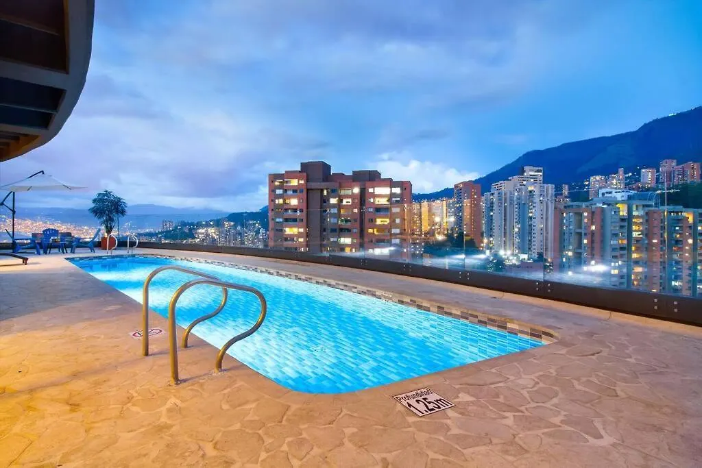 Apartament Poblado View Class Suite / Big Balcony Medellín